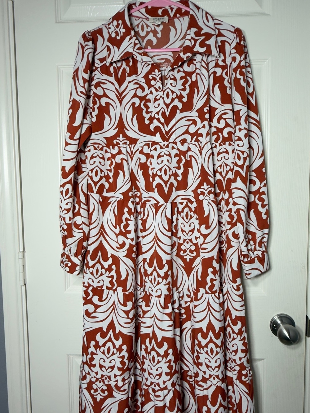 Umgee Rust and White Damask Print Long Sleeve Tiered Midi Dress